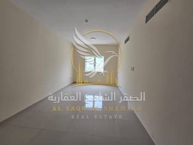 2 Bedroom Apartment for Rent in Al Qulayaah, Sharjah - WhatsApp Image 2026-07-09 at 11.44. 34 AM. jpeg 2 Bedroom Apartment for Rent in Al Qulayaah, Sharjah - WhatsApp Image 2026-07-09 at 11.44. 34 AM. jpeg