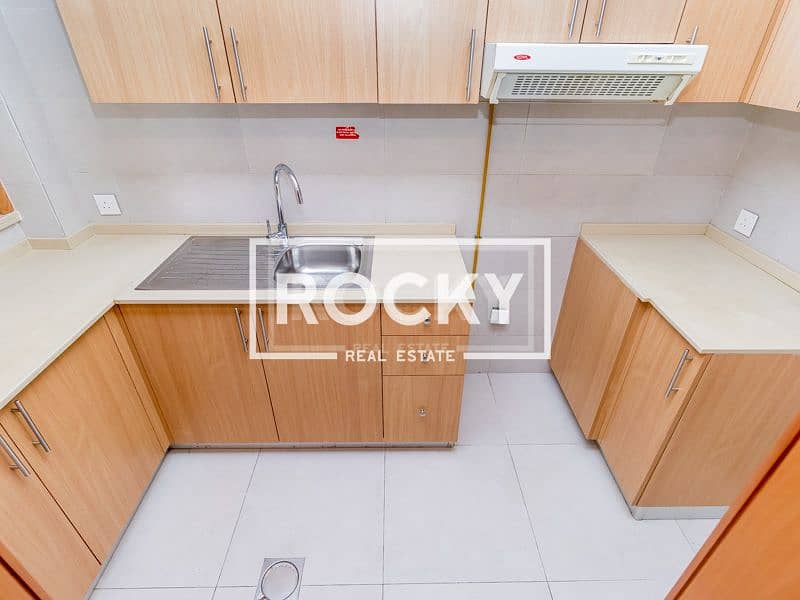5 Rocky Real Estate - Al Raffa - SRG Al Raffa Building - Apartment (5 of 18). JPG