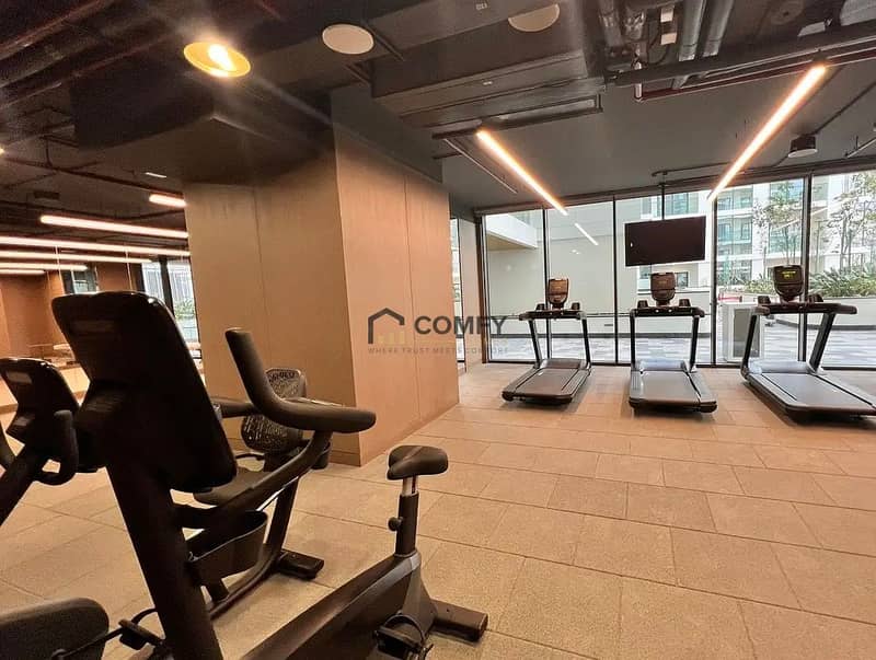 17 gym1. jpg