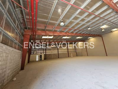 Warehouse zum zur Miete in Dubai Investments Park (DIP), Dubai - Lagerhalle in Dubai Investments Park (DIP),Dubai Investments Park 2, 440000 AED - 16012730 Warehouse zum zur Miete in Dubai Investments Park (DIP), Dubai - Lagerhalle in Dubai Investments Park (DIP),Dubai Investments Park 2, 440000 AED - 16012730