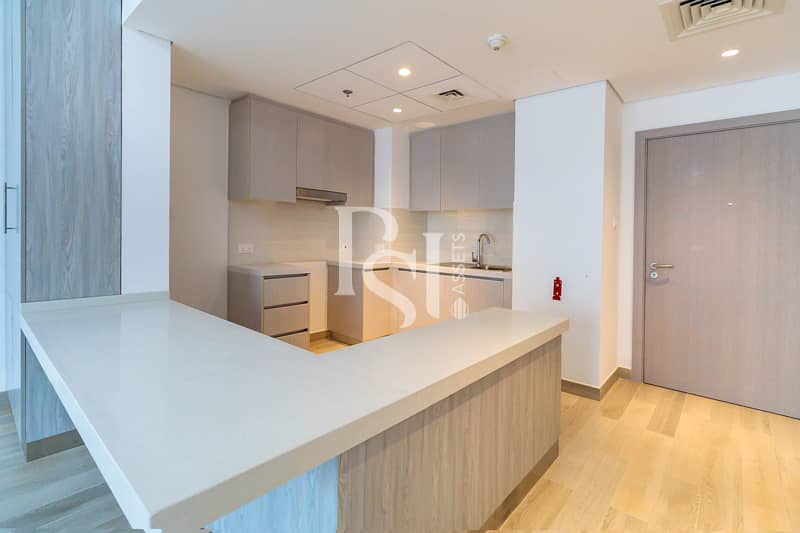 12 yas-island-water-edge-abu-dhabi-kitchen (3). JPG
