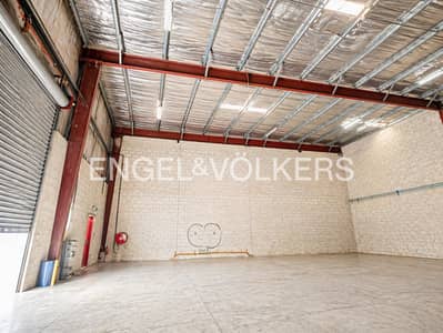 Warehouse zum zur Miete in Dubai Investments Park (DIP), Dubai - Lagerhalle in Dubai Investments Park (DIP),Dubai Investments Park 2, 236400 AED - 16012865 Warehouse zum zur Miete in Dubai Investments Park (DIP), Dubai - Lagerhalle in Dubai Investments Park (DIP),Dubai Investments Park 2, 236400 AED - 16012865