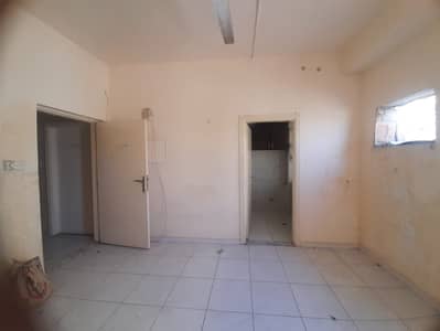 Studio for Rent in Bu Tina, Sharjah - c33f0826-f640-4a97-af03-056e38940132. jpg Studio for Rent in Bu Tina, Sharjah - c33f0826-f640-4a97-af03-056e38940132. jpg