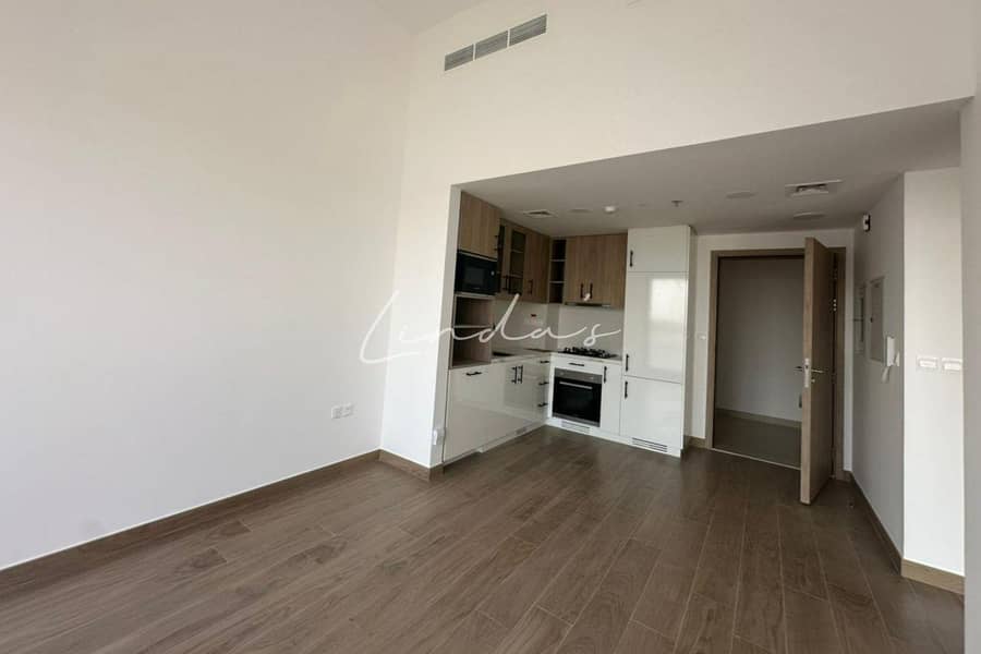4 images image img
