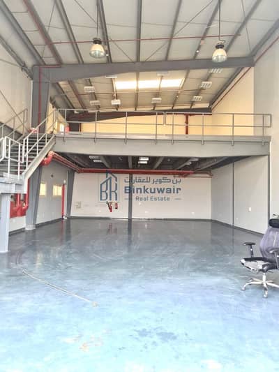 Warehouse te Koop in Al Sajaa, Sharjah - bbfc4433-ee63-4df6-9700-d35ba03f4a56_F174C3C2-84C1-4D40-973A-2B3B5B6226D4. jpg