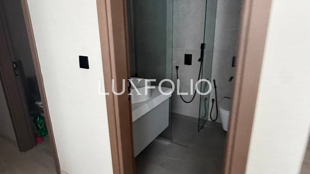 Genuine Resale | Motivated | Negotioable - Image 8