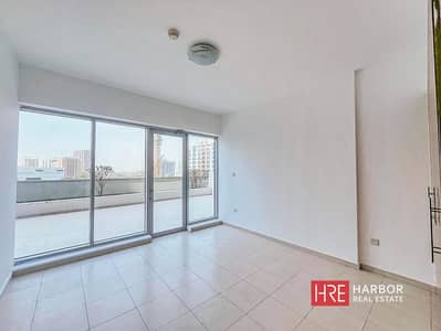 2 Slaapkamers Appartement te Koop in Dubai Land Residence Complex (DLRC), Dubai - Appartement in Dubai Land Residence Complex (DLRC)，Skycourts Towers，Skycourts Tower F, 2 slaapkamers, 1390000 AED - 16014084