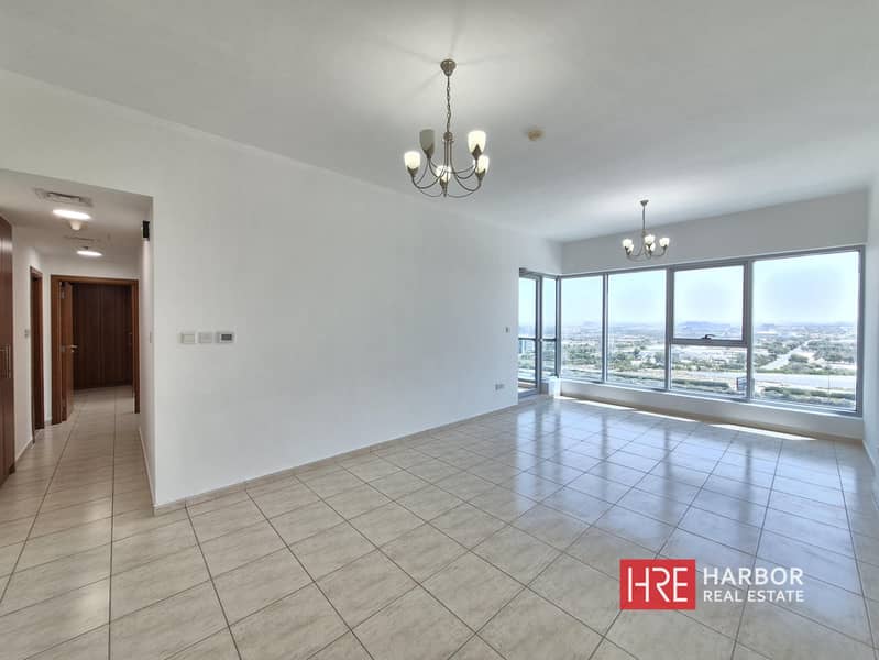 Wohnung in Dubai Land Residence Complex (DLRC),Skycourts Towers,Skycourts Tower B, 2 schlafzimmer, 75000 AED - 16014876 Wohnung in Dubai Land Residence Complex (DLRC),Skycourts Towers,Skycourts Tower B, 2 schlafzimmer, 75000 AED - 16014876