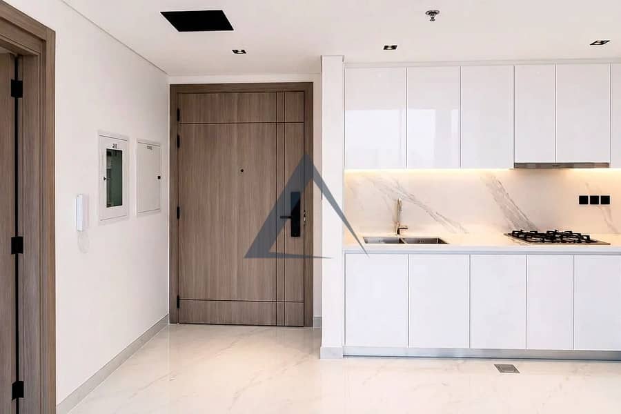 6 Property Image