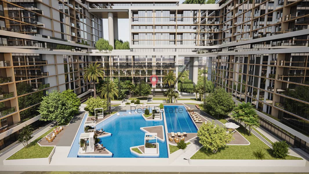 7 Courtyard shot. jpg
