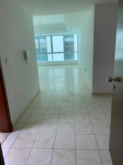 2 Camere Appartamento in Vendita a Al Majaz, Sharjah - WhatsApp Image 2026-07-30 at 12.48. 17. jpeg 2 Camere Appartamento in Vendita a Al Majaz, Sharjah - WhatsApp Image 2026-07-30 at 12.48. 17. jpeg