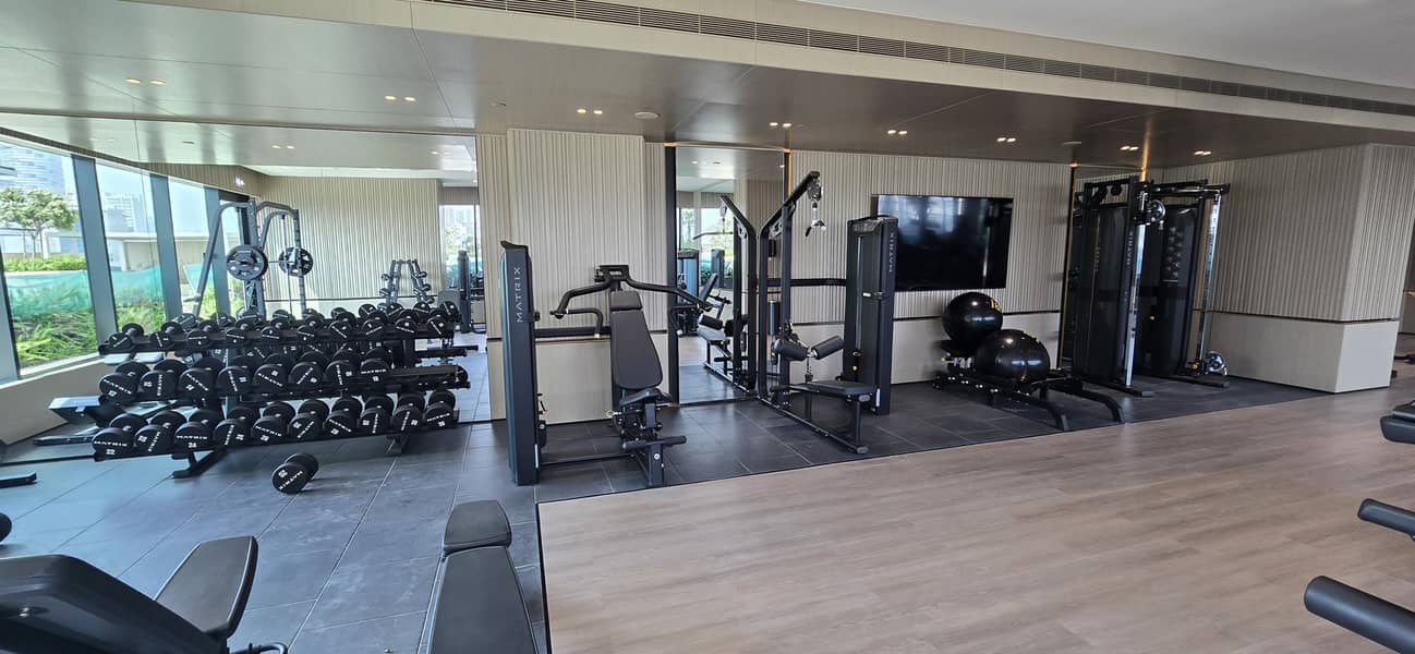 No Nearby Construction | Furnished | High Floor - Image 19