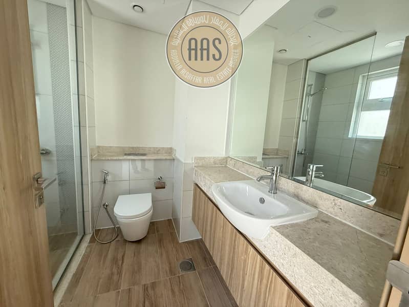13 1000096776. jpg
