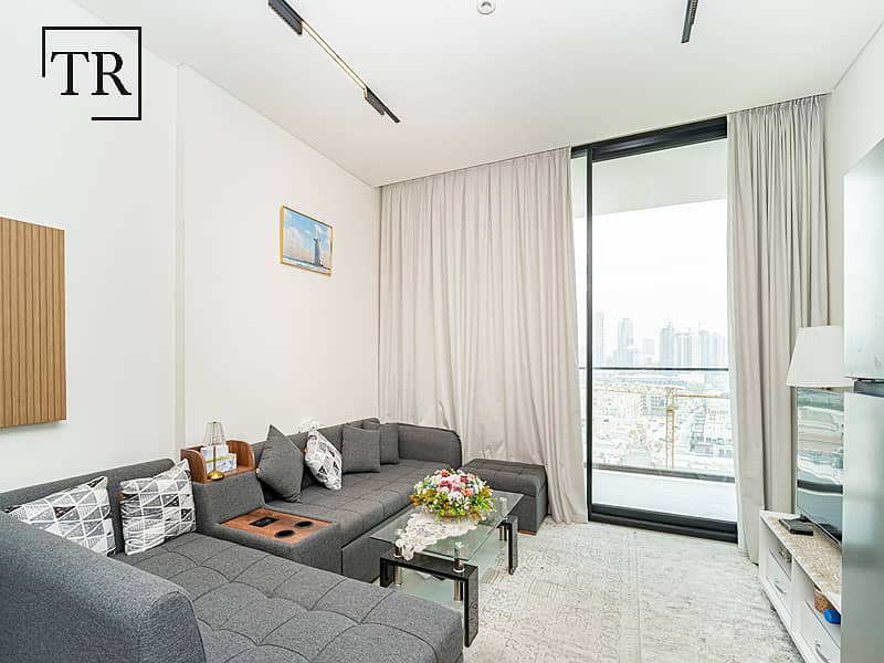 Furnished | Spacious |Open Views| Elegant Finishes Furnished | Spacious |Open Views| Elegant Finishes