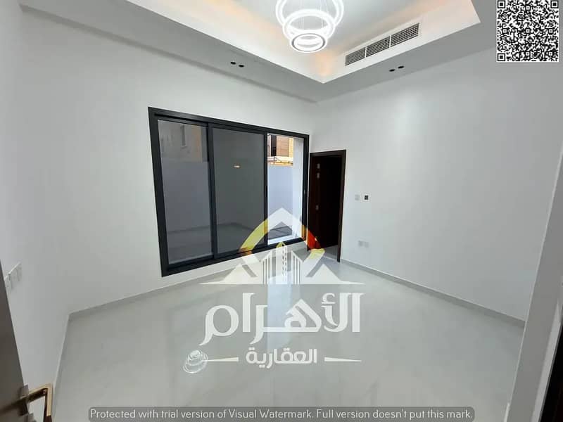 16 854836649-1066x800. webp
