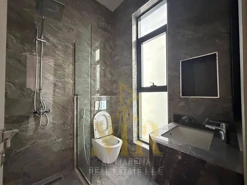 20 855841362-800x600. webp