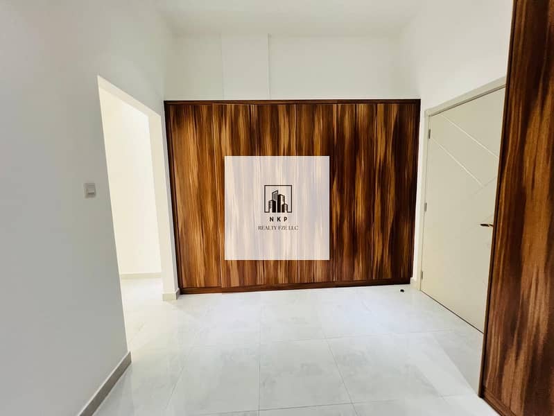 10 54824173-df5b-4894-933c-322f59830d83. jpeg