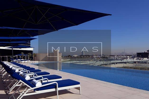 19 Avani Pool . jpg