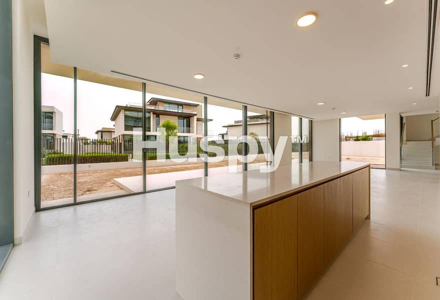 Park Backing | Vacant | Vastu Compliant - Image 4