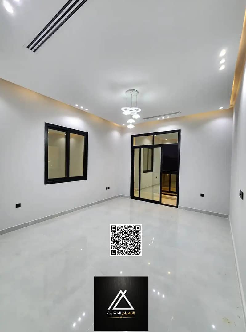 6 batch_805358165-1066x800. webp