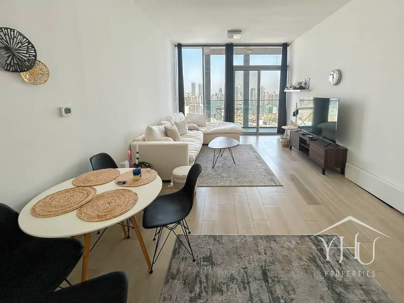 Large Layout | High Floor | Furnished | Vacant Large Layout | High Floor | Furnished | Vacant