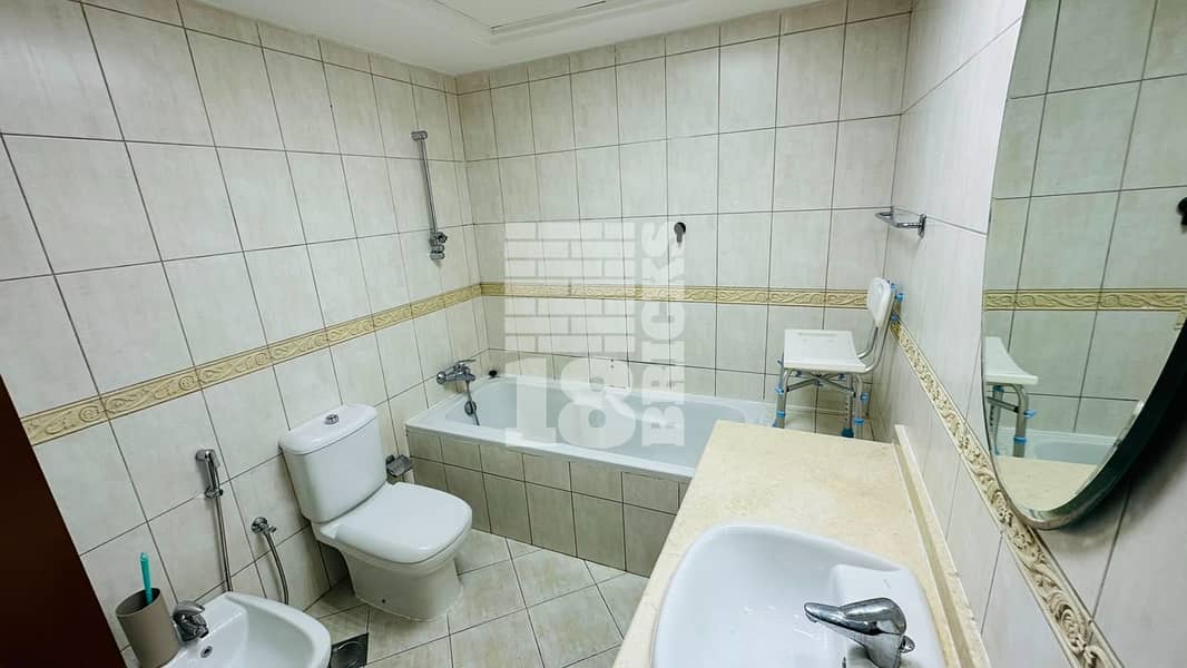 4 image_3