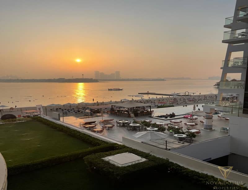 Luxury Beachfront Living | Panoramic Sea Views | Palm Jumeirah Luxury Beachfront Living | Panoramic Sea Views | Palm Jumeirah