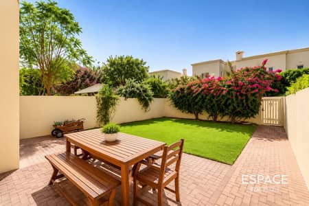 3 habitaciones Villa para en Alquiler en The Springs, Dubai - Villa en The Springs,The Springs 2, 3 dormitorios, 240000 AED - 8665098 3 habitaciones Villa para en Alquiler en The Springs, Dubai - Villa en The Springs,The Springs 2, 3 dormitorios, 240000 AED - 8665098