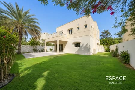 4 Schlafzimmer Villa zum zur Miete in The Meadows, Dubai - Villa in The Meadows,The Meadows 9, 4 schlafzimmer, 415000 AED - 12414363 4 Schlafzimmer Villa zum zur Miete in The Meadows, Dubai - Villa in The Meadows,The Meadows 9, 4 schlafzimmer, 415000 AED - 12414363