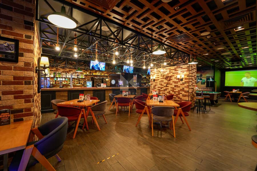 14 Exit Sports Bar (3). jpg