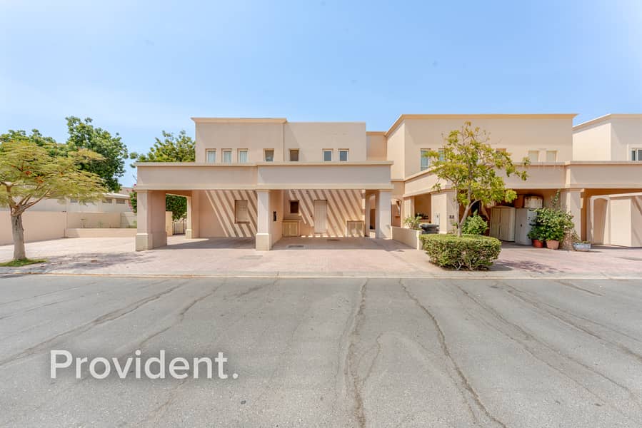 Immaculate Condition I Prime Location I Middle Unit Immaculate Condition I Prime Location I Middle Unit