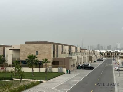 تاون هاوس 4 غرف نوم للبيع في مدينة محمد بن راشد (MBR City)، دبي - تاون هاوس في ايلي صعب ڤي ات ذا فيلدز،الحقول،دستركت 11،مدينة محمد بن راشد (MBR City) 4 غرف 4200000 درهم - 16019032 تاون هاوس 4 غرف نوم للبيع في مدينة محمد بن راشد (MBR City)، دبي - تاون هاوس في ايلي صعب ڤي ات ذا فيلدز،الحقول،دستركت 11،مدينة محمد بن راشد (MBR City) 4 غرف 4200000 درهم - 16019032
