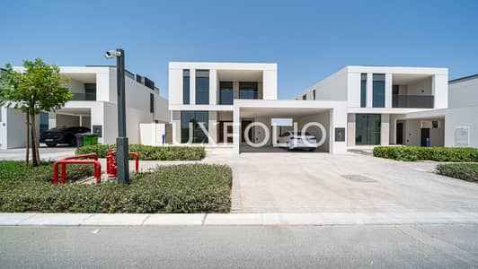4 Bedroom Villa for Sale in Dubai South, Dubai - Large Plot | Golf Facing | Motivated Seller 4 Bedroom Villa for Sale in Dubai South, Dubai - Large Plot | Golf Facing | Motivated Seller