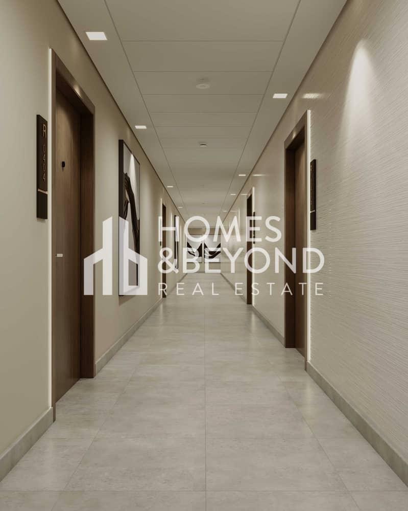 10 Corridor View - 1. jpg
