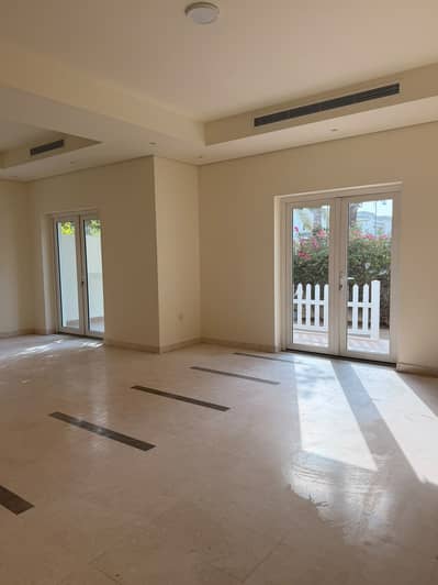 3 habitaciones Townhouse para en Alquiler en Al Furjan, Dubai - Casa adosada en Al Furjan,Quortaj, 3 dormitorios, 220000 AED - 16020201 3 habitaciones Townhouse para en Alquiler en Al Furjan, Dubai - Casa adosada en Al Furjan,Quortaj, 3 dormitorios, 220000 AED - 16020201