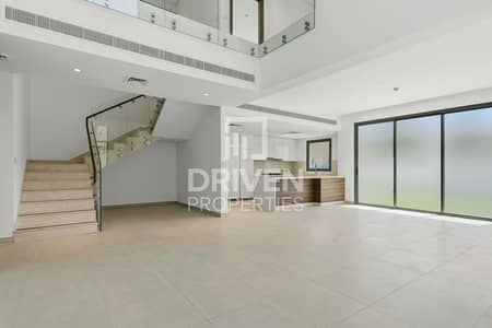 4 Bedroom Townhouse for Sale in Yas Island, Abu Dhabi - 4 Bedroom Townhouse | Vacant | Comfortable Area 4 Bedroom Townhouse for Sale in Yas Island, Abu Dhabi - 4 Bedroom Townhouse | Vacant | Comfortable Area