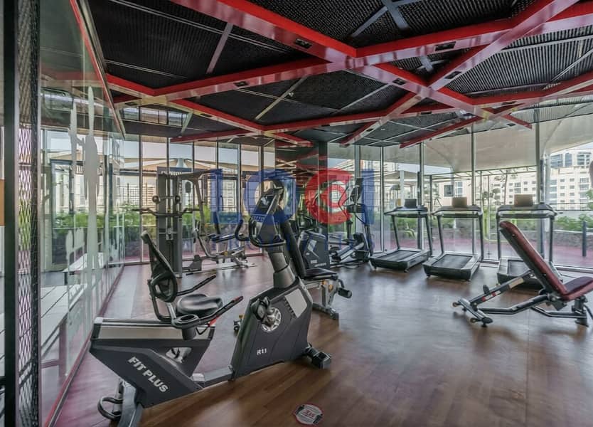 6 Gym. png
