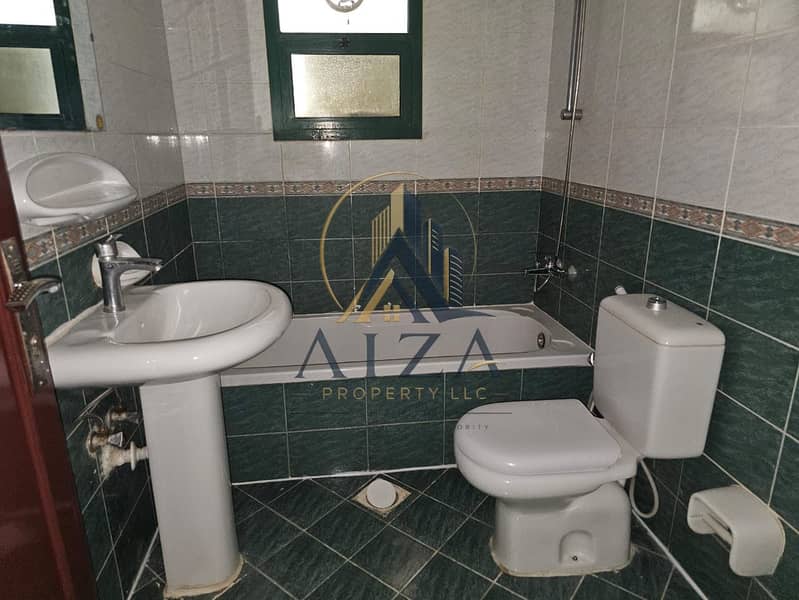 13 1000404376. jpg