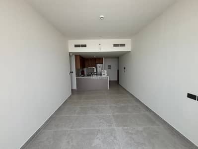 1 Bedroom Flat for Rent in Jumeirah Village Triangle (JVT), Dubai - Top Floor | Forum Heights | Marina View