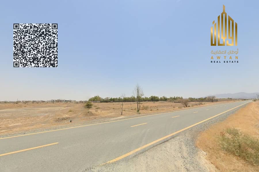 Town land-the Manama Square, fees not included. Town land-the Manama Square, fees not included.