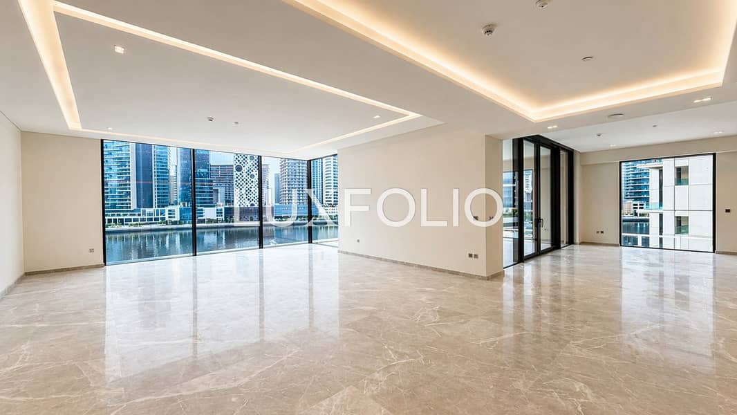Duplex Loft | Canal Front View | Top Floor | Exclusive Residences Duplex Loft | Canal Front View | Top Floor | Exclusive Residences