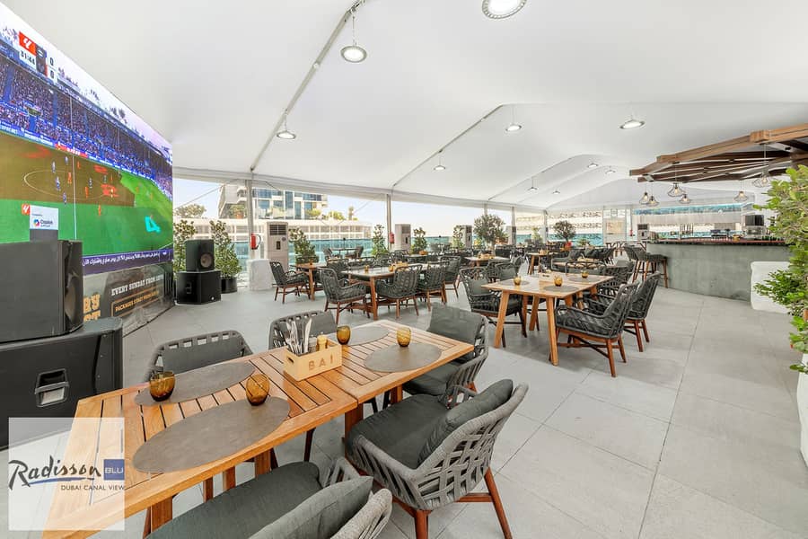 9 Radisson_UAE_CanalView_june2025_BaiBar_LR_5. jpg