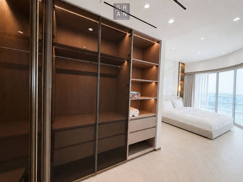 12 4C5B37A1-ED3A-4AD2-9DD7-46369534A925. png