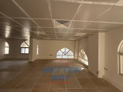 Office para en Alquiler en Al Nahyan, Abu Dhabi - WhatsApp Image 2026-06-13 at 2.52. 10 PM. jpeg Office para en Alquiler en Al Nahyan, Abu Dhabi - WhatsApp Image 2026-06-13 at 2.52. 10 PM. jpeg