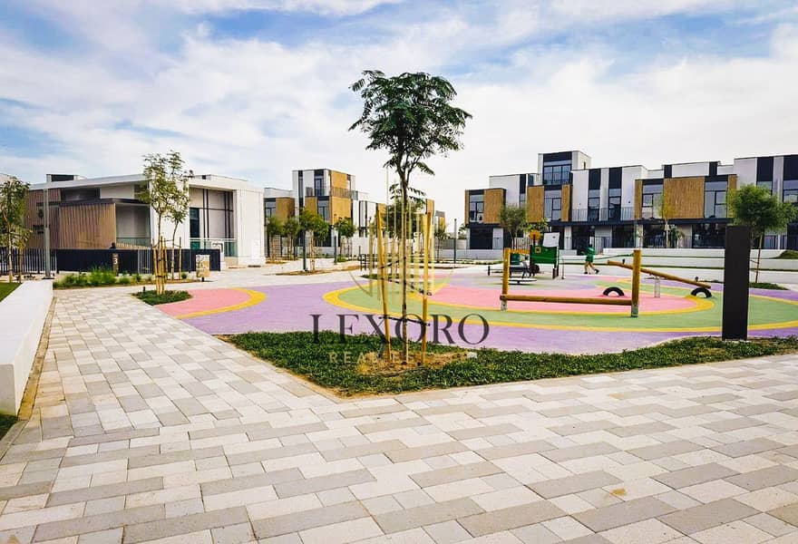 Bright & Spacious 3BR Villa | Premium Finishes Bright & Spacious 3BR Villa | Premium Finishes
