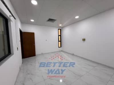 Office para en Alquiler en Sheikh Khalifa Bin Zayed Street, Abu Dhabi - WhatsApp Image 2026-07-31 at 4.33. 34 PM (2). jpeg Office para en Alquiler en Sheikh Khalifa Bin Zayed Street, Abu Dhabi - WhatsApp Image 2026-07-31 at 4.33. 34 PM (2). jpeg