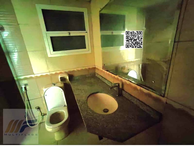 4 090b92a3-8959-4a54-abb5-3a95a49908ce. jpg