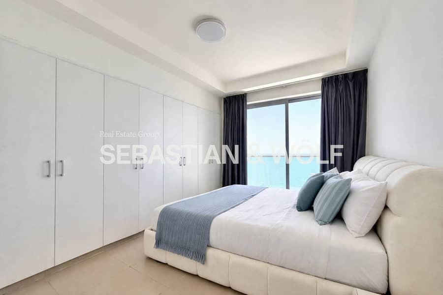 17 Bedroom. jpg