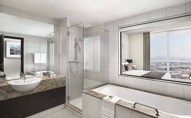 4 2BR Premium - Bathroom. jpg