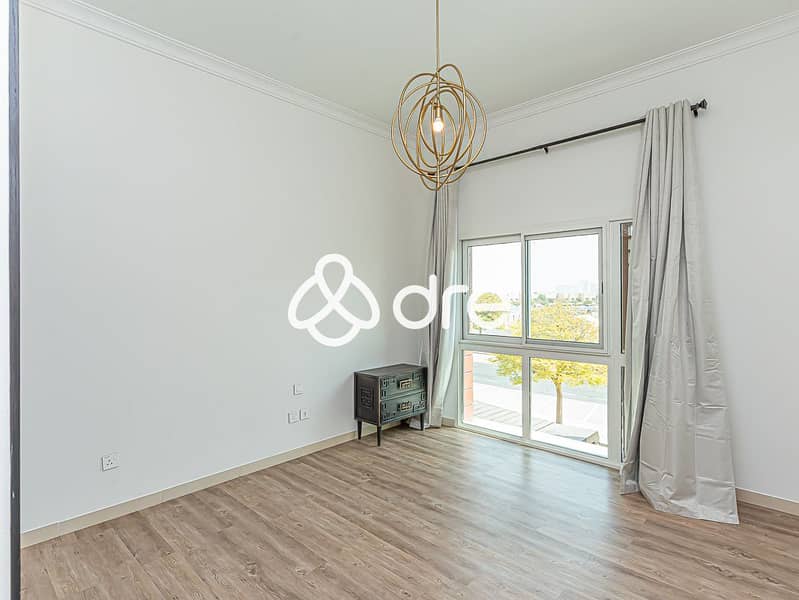 16 DRE05710. JPG